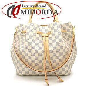 Louis Vuitton Damier Azur White Girolata Bag